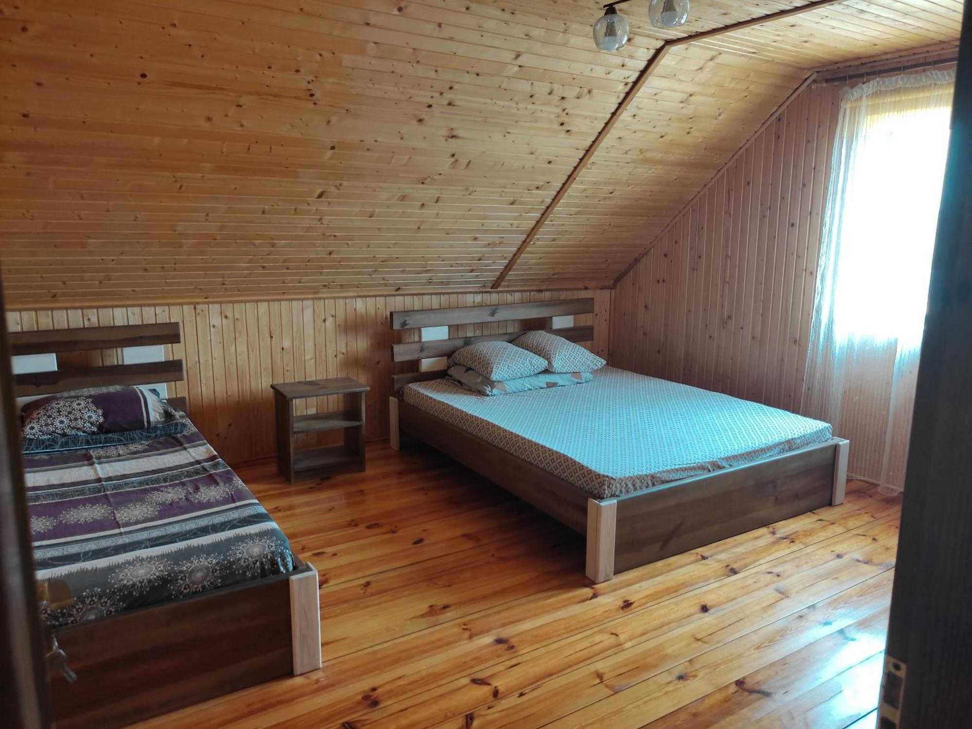 Сімейний Куточок Svityaz' Buitenkant foto